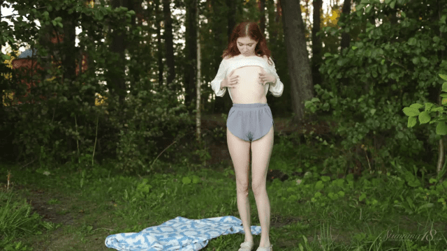 Stunning18 - Thư giãn trên chiếc khăn sung sướng - qudphluo.sbs