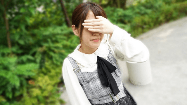 2790 Lần đầu bán mình của cô nàng mẫu ảnh nghiệp dư - qudphluo.sbs