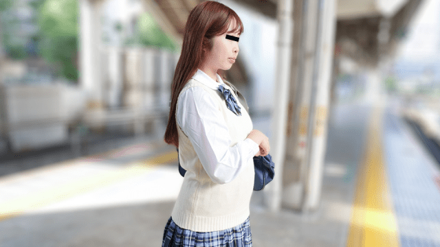 092124_01 - Em gái đồng phục nữ sinh bị nhắm đến - qudphluo.sbs